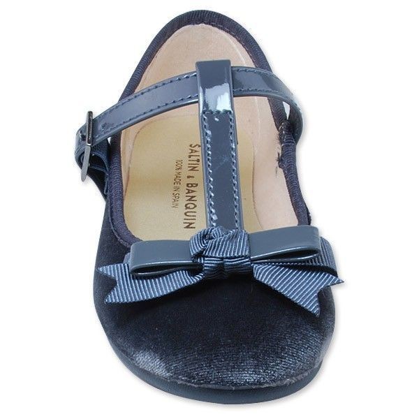 Mercedita Terciopelo y Charol T