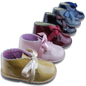 Bota tipo safari charol niños (TALLA GRANDE)